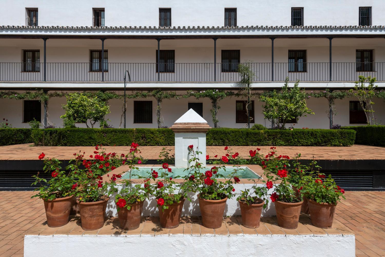 Magno Apartments San Laureano - Private Parking Included Seville Ngoại thất bức ảnh